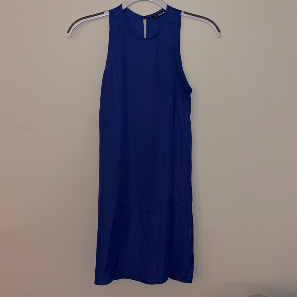 Blue dress